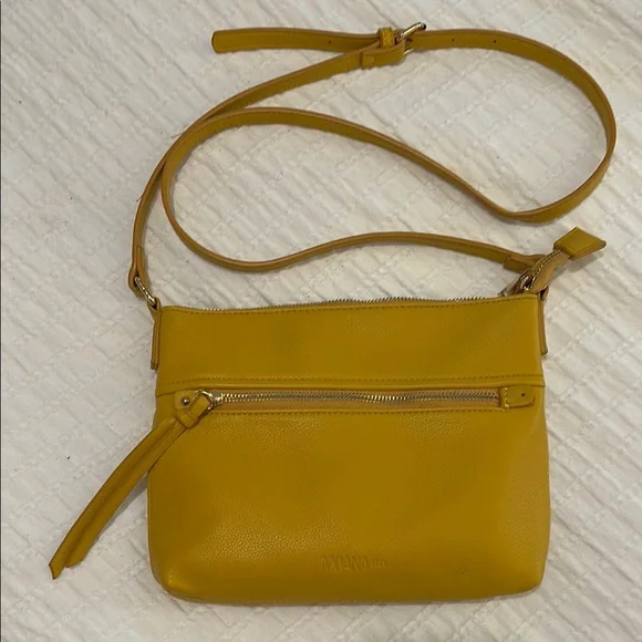 Moana Rd Crossbody Bag - Picture 2 of 5